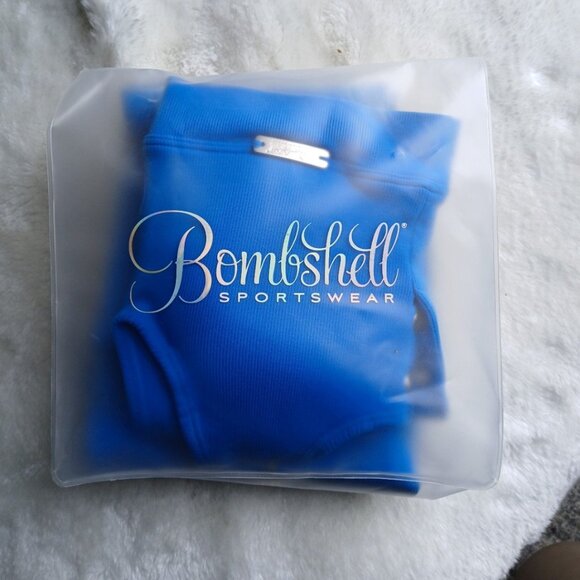 NOT FOR SALE POSH WONT LET ME DELETE LISTING - Picture 7 of 10